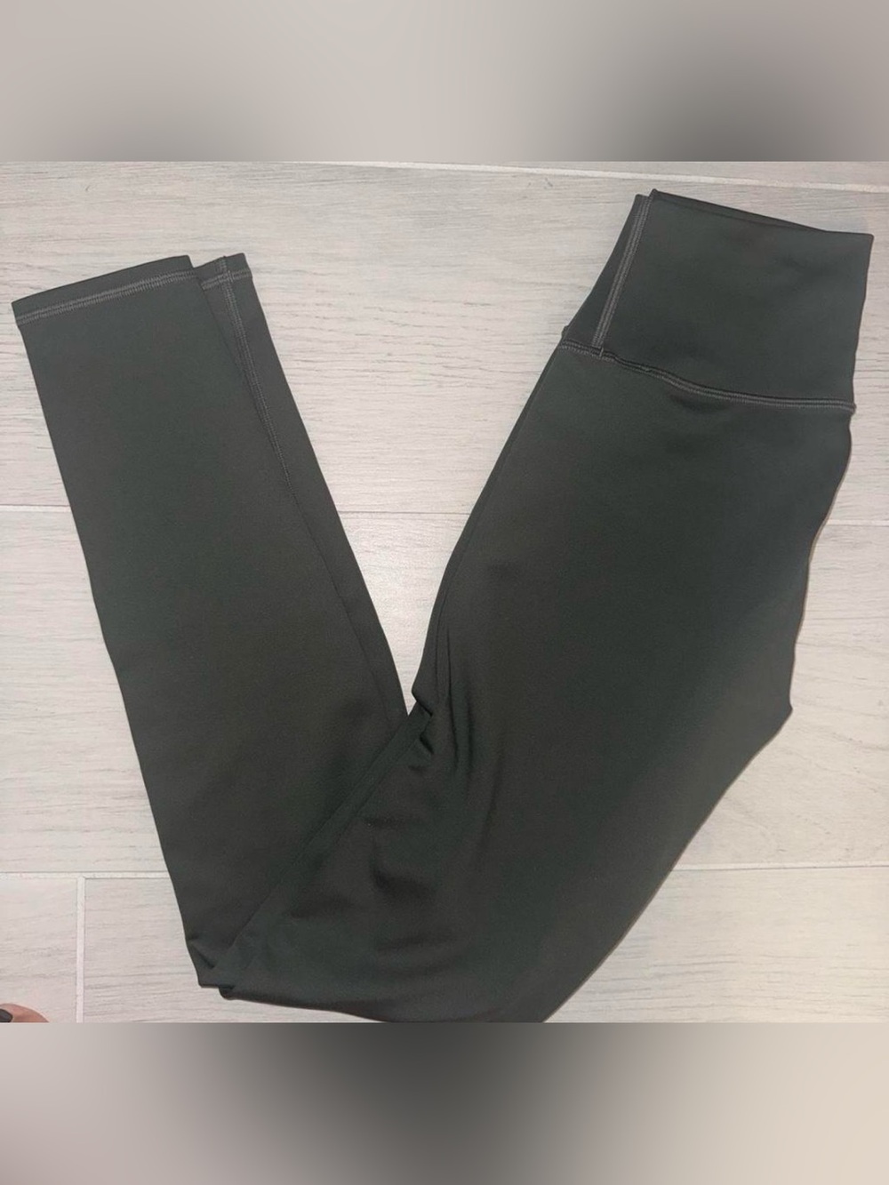 ALO AIRLIFT LEGGINGS